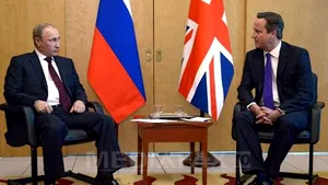 Cameron şi Putin au discutat la telefon despre conflictul din Siria şi situaţia din estul Ucrainei 