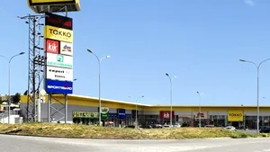 Nou concept de centre comerciale în România. Detalii despre magazinele STOP.SHOP