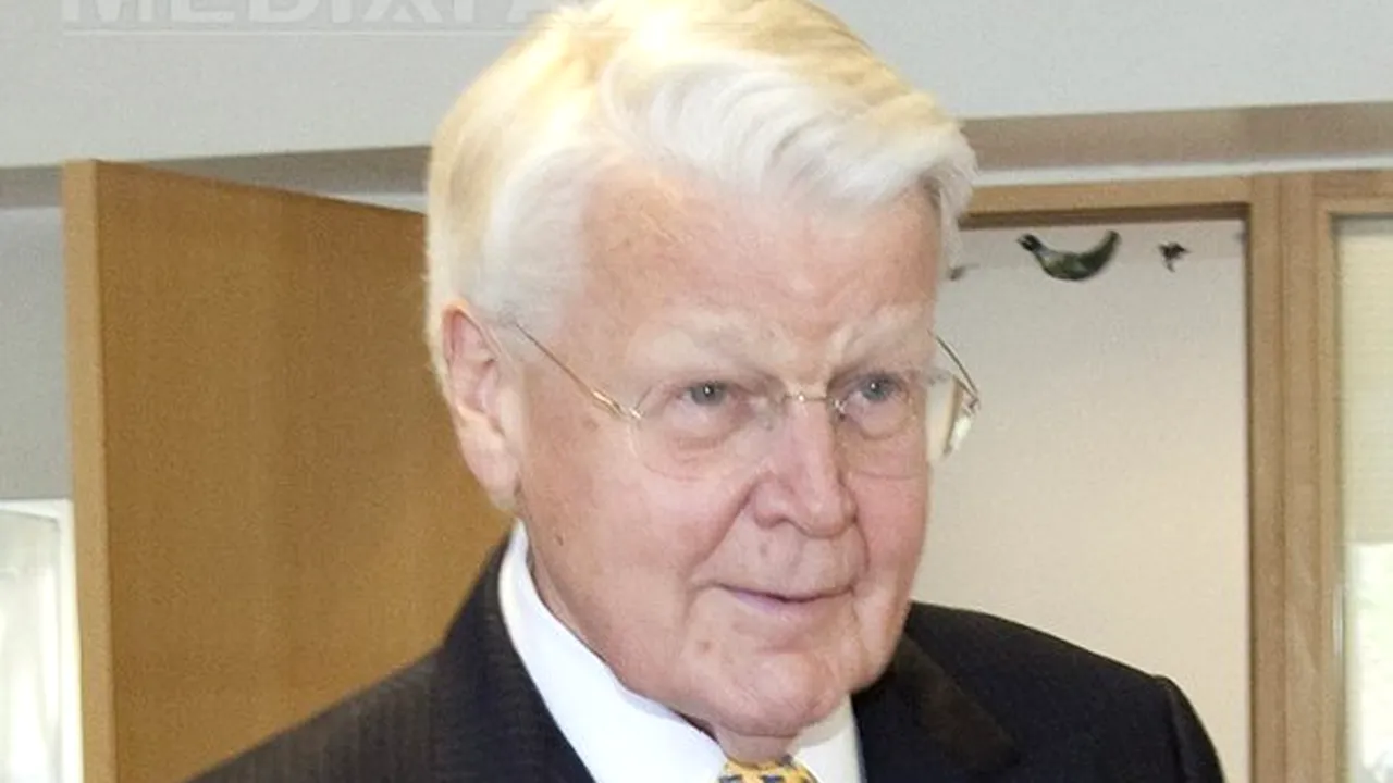 Olafur Ragnar Grimsson, preşedintele în funcţie al Islandei, a obţinut un nou mandat