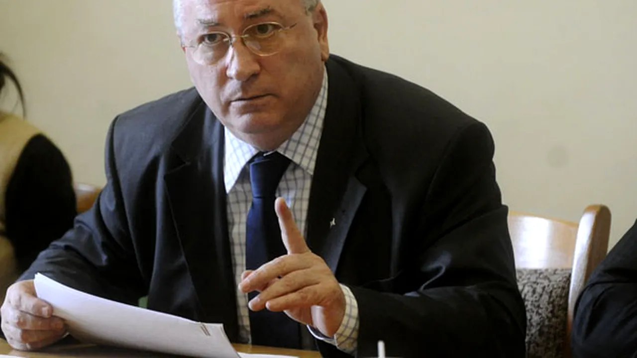 Haşotti: Congresul este inutil, iar noul Statut este nedemocratic şi antiliberal