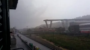 Fraţii românului mort după prăbuşirea podului din Genova au angajat avocaţi să îi asiste în anchetă