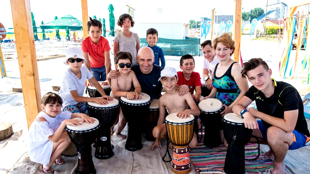 Cineva a furat tobele africane de pe plaja terapeutică, pentru persoane cu dizabilităţi, din Mamaia. Apelul făcut de realizatorului proiectului