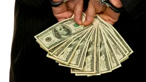 Institutul pentru Politici Publice: Proiectul legii achiziţiilor publice nu rezolvă problema suspiciunilor de corupţie