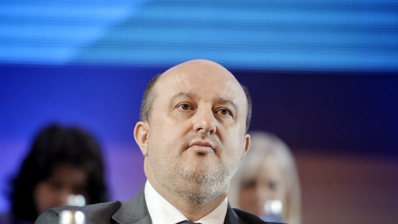 Daniel Chiţoiu a fost pus oficial sub învinuire în dosarul accidentului în care au murit 2 persoane. Fostul ministru a refuzat să dea declaraţii procurorilor