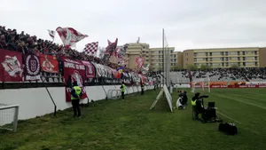 Rapid a pierdut meciul cu una dintre ultimele clasate, CSM Reşiţa, scor 0-1. Partida s-a jucat cu 4.000 de fani în tribune / Reacţia lui Daniel Pancu