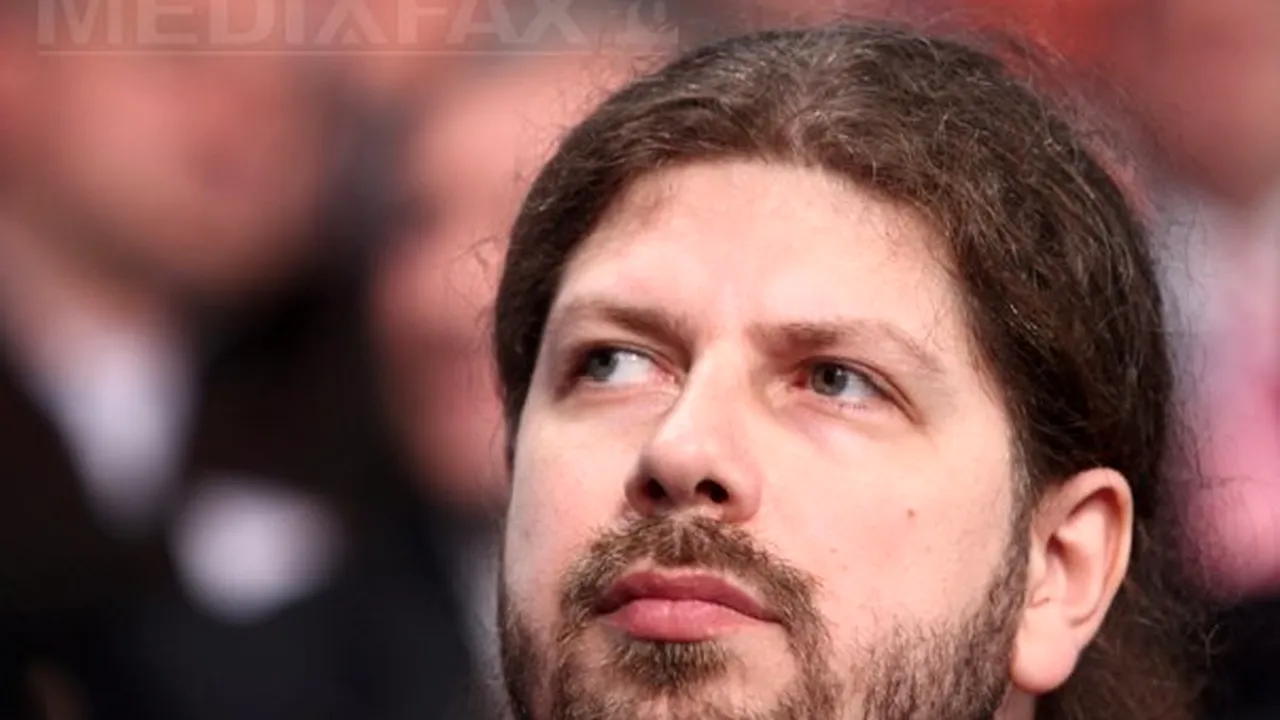 Remus Cernea a redepus, la Senat, Legea parteneriatului civil. Iubita sa vrea să candideze la locale