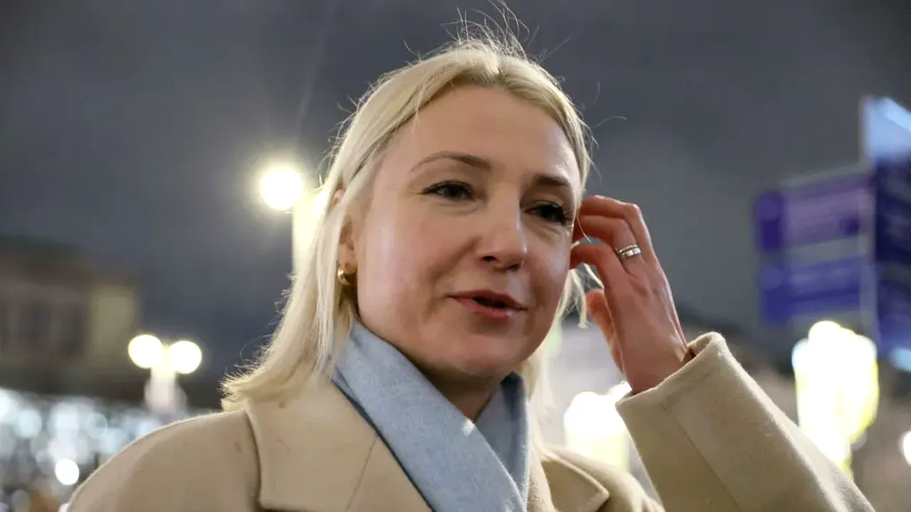 O fostă jurnalistă din Rusia nu e lăsată să candideze împotriva lui Putin la alegerile prezidenţiale din 2024