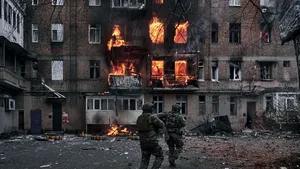Războiul din Ucraina, ziua 291. Oficial ucrainean: Rusia îşi intensifică activitatea militară în Mariupol / Preşedintele rus Vladimir Putin ar putea folosi negocierile cu Ucraina ca acoperire pentru a reînarma şi recruta soldaţi ruşi, spune ministrul britanic de Externe / Marina ucraineană a reperat opt nave de război ruseşti în misiune de luptă în Marea Neagră 