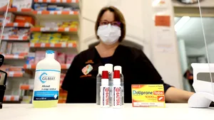 Cel mai ieftin medicament pentru Covid-19 costă sub un dolar. Preţurile celor 9 tratamente aflate în studii