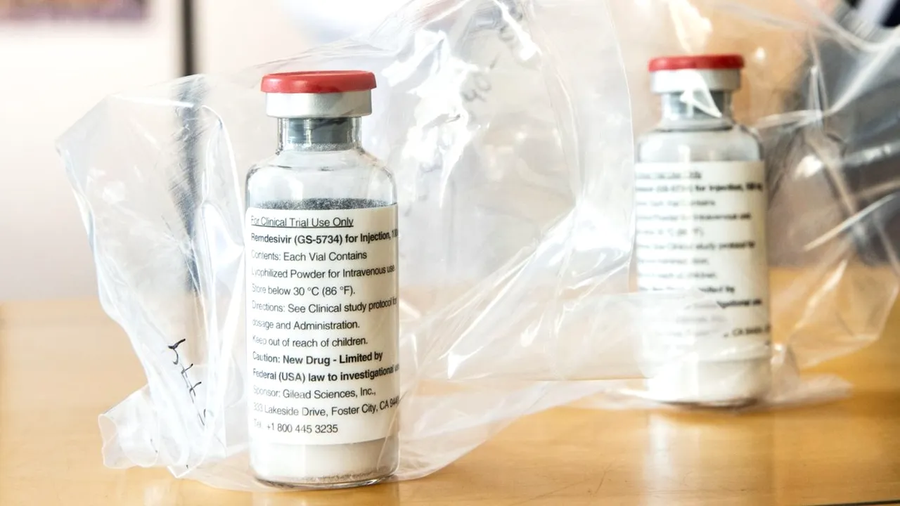  Medicamentul de la care lumea aşteaptă salvarea de Covid-19 ar putea fi produs imediat şi în România