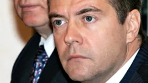 Dmitri Medvedev va fi susţinut de Rusia Unită şi Vladimir Putin la preşedinţia Rusiei