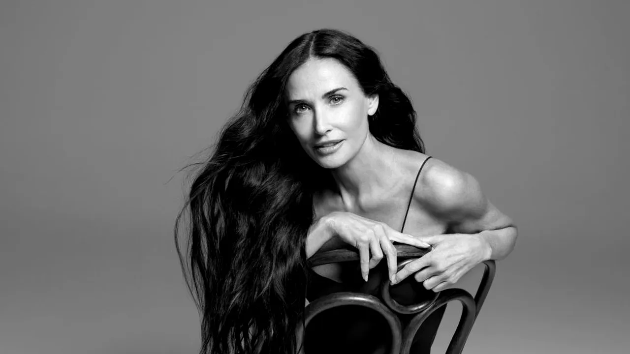 DEMI MOORE - ACTRIȚA NOMINALIZATĂ LA PREMIILE ACADEMIEI AMERICANE DE FILM, DEVINE NOUA AMBASADOARE GLOBALĂ KÉRASTASE