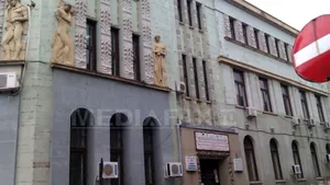 Palat din 1871, vândut de Camera de Comerţ Arad cu 650.000 de euro societăţii Astra Vagoane Călători - FOTO