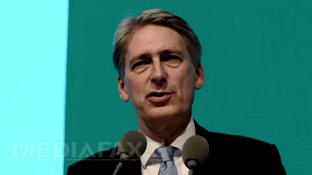 Intenţiile lui Vladimir Putin privind Ucraina nu s-au schimbat, declară Philip Hammond