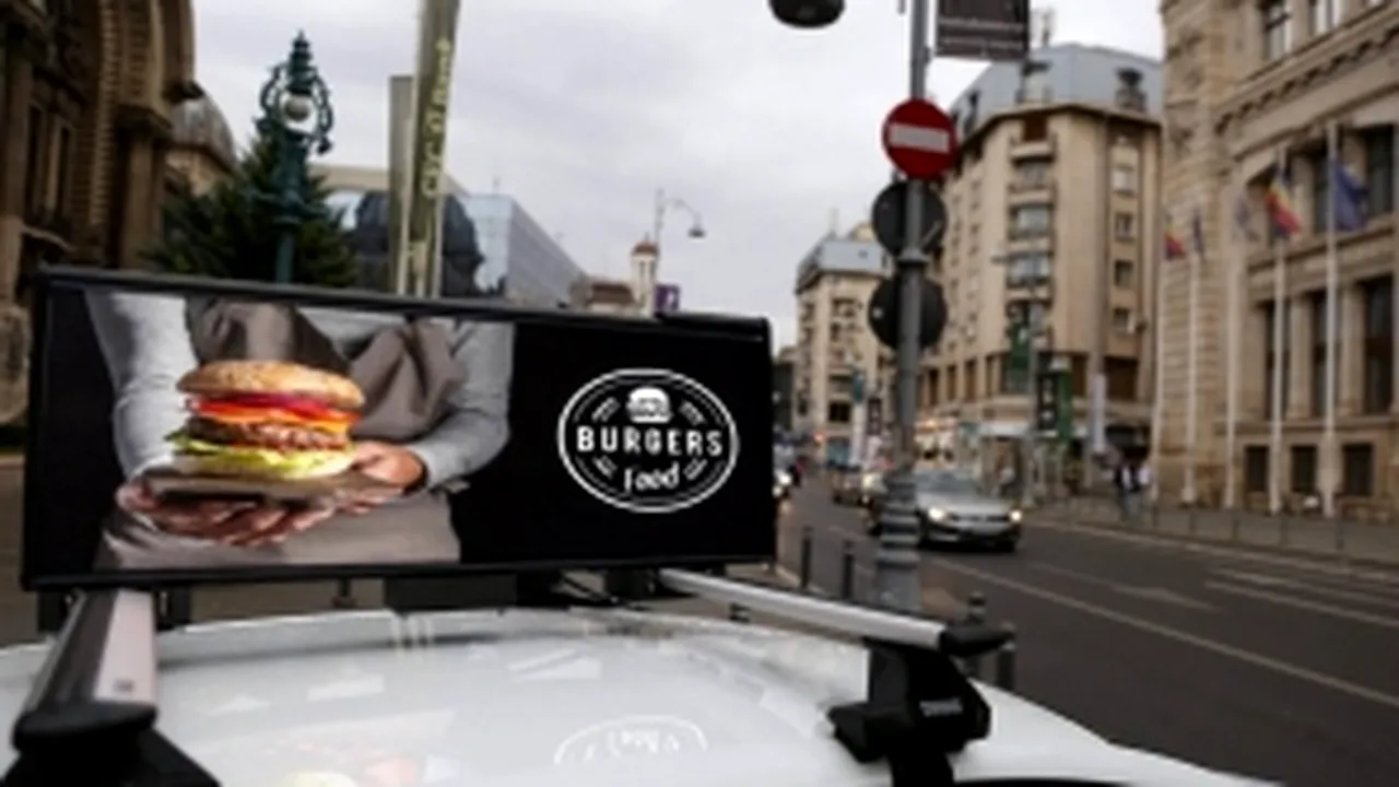 A apărut reclama care te urmăreşte prin trafic