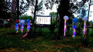 Seri de cinema în aer liber, în Parcul Tăbăcăriei din Constanţa