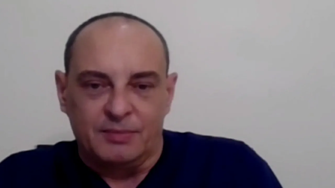 Healthcare Trends LIVE, ora 13:00. Cum alegi cel mai bun chirurg plastician? O discuţie cu doctorul Lucian Popa, medic primar Chirurgie Plastică 
 

