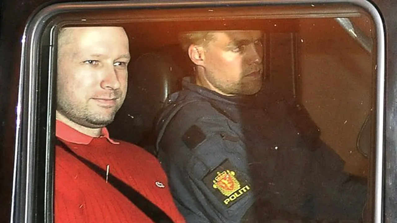 Poliţia neagă că Anders Breivik avea o altă bombă în stare de funcţionare