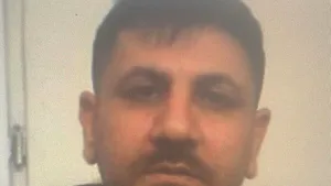 Turcul care a ucis un polițist cu mașina a evadat de la Rahova