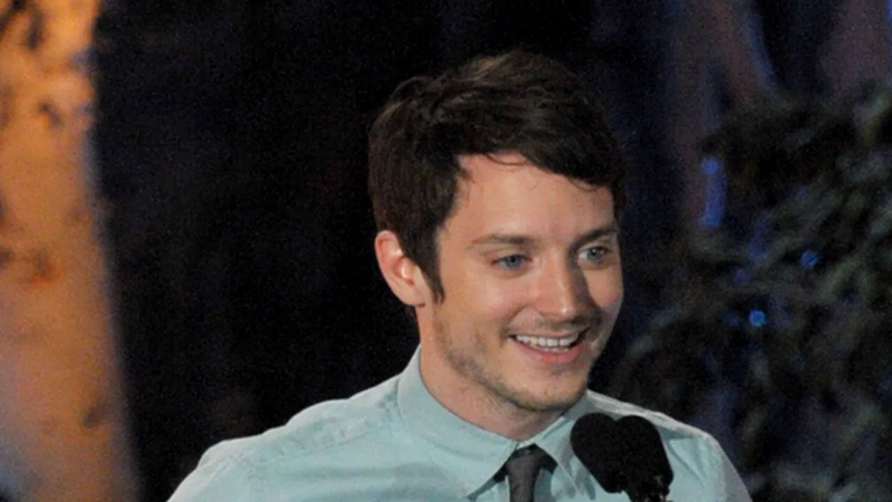 Elijah Wood a trecut de la 