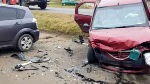 Trei persoane au fost rănite în urma unui accident pe DN 14, în judeţul Sibiu