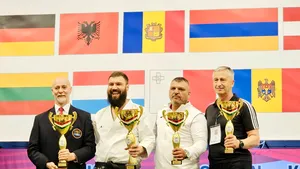 13 CU NOROC PENTRU LOTUL NAŢIONAL DE KARATE SHOTOKAN SKDUN
