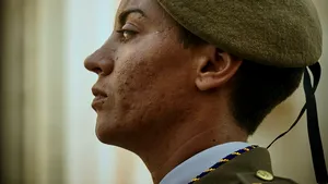O țară nordică extinde recrutarea militară și la femei, pe fondul amenințării ruse. Când intră în vigoare măsura