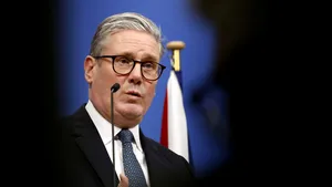 Starmer spune că Trump are dreptate în ceea ce priveşte angajamentul european în domeniul apărării