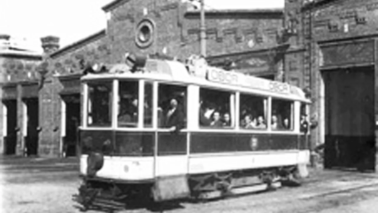 Acum 126 de ani, primul tramvai electric din România pornea la drum prin Bucureşti