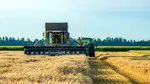 APIA începe plățile ajutorului de stat pentru motorină. Câți bani primesc agricultorii?