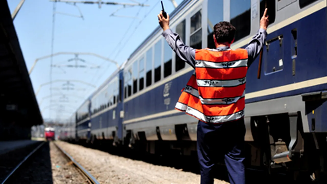 CFR SA propune desfiinţarea a 4 regionale şi disponibilizarea a 1.000 de angajaţi