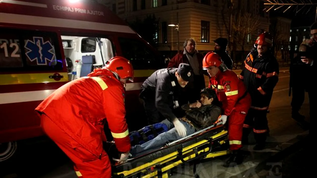 Şase protestatari din Capitală au fost duşi la spitale, alţi 10 au primit îngrijiri la Universitate