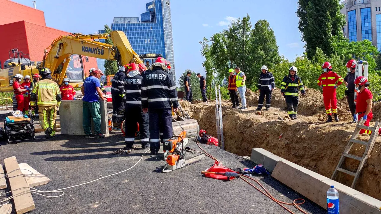 Accidentul de muncă de la Biblioteca Naţională. USR PLUS îl consideră vinovat pe primarul Robert Negoiţă