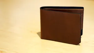 Venituri mai mari în noul an. Salariul minim brut creşte, începând cu 1 ianuarie, de la 2.080 la 2.230 de lei