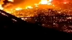 Incendiu uriaș într-un sat din Borneo: 1.000 de locuințe distruse, peste 9.000 de oameni evacuați