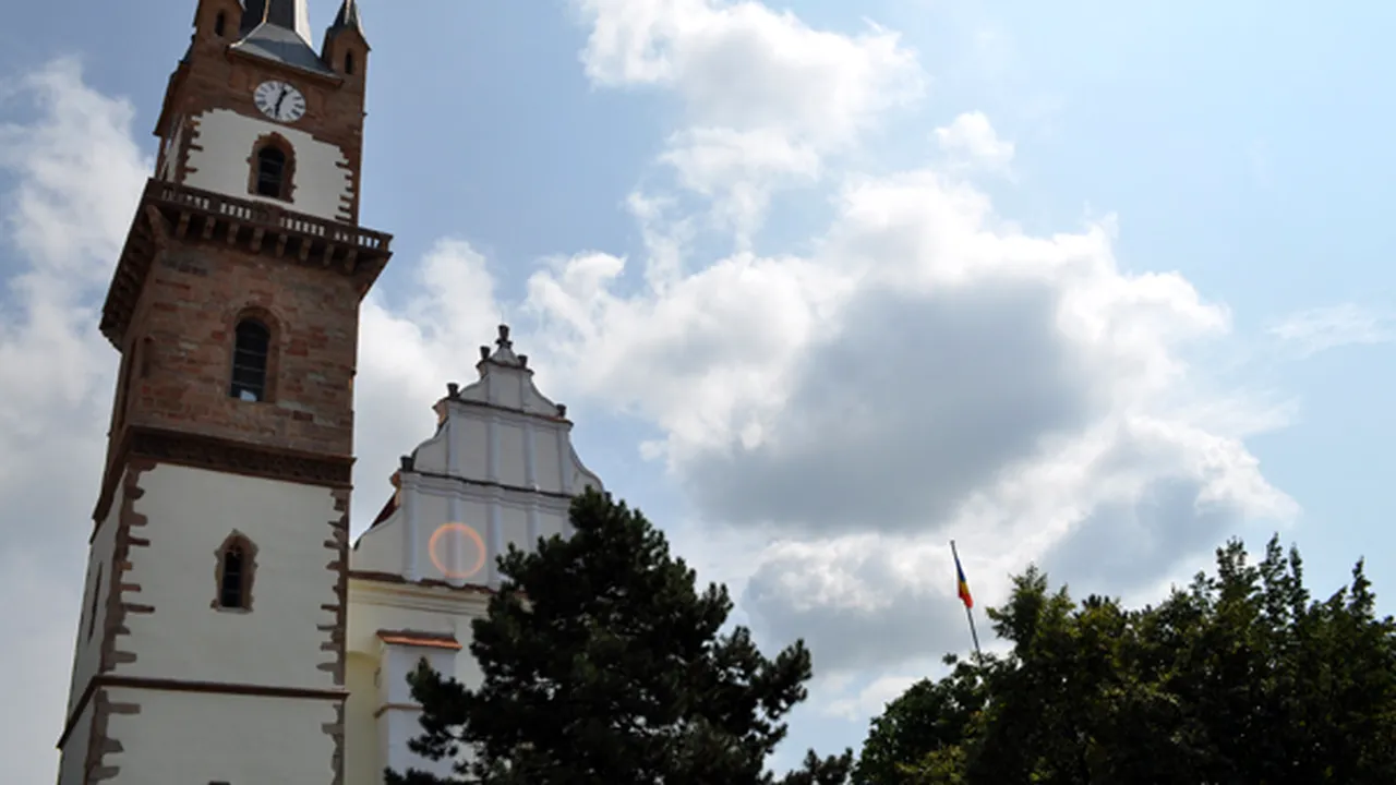 Biserica Evanghelică, cel mai vizitat obiectiv turistic din Bistriţa, închis doi ani pentru reabilitare