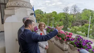 Familia Regală a României, primită la Primăria Capitalei de Ciprian Ciucu