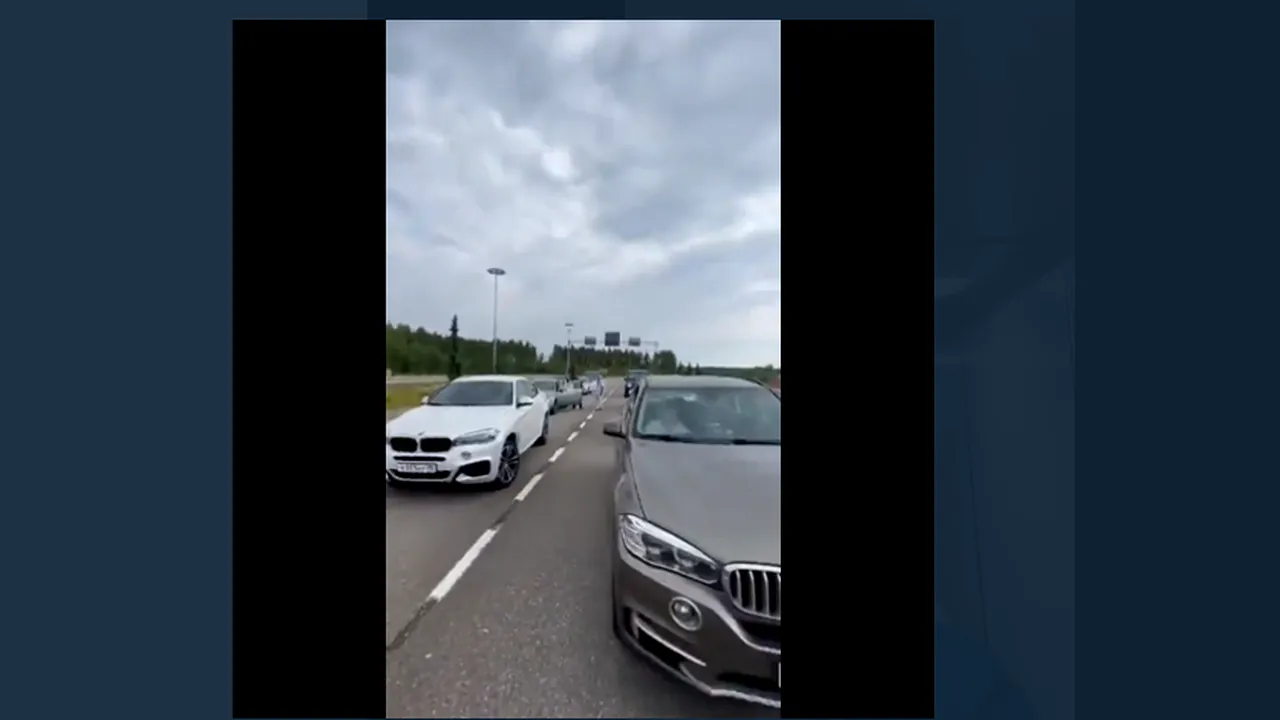 Nu mai vor în lumea lui Putin: coadă la graniţa Rusiei cu Finlanda / Ce spun oficialii de la Helsinki

