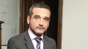 Lăzăroiu: Dacă trecea moţiunea, preşedintele ar fi luat în calcul noua majoritate