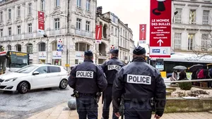 Criză. Un oraş din Franţa a rămas fără poliţişti