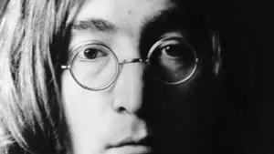 John Lennon a avut fantezii sexuale cu mama sa!
