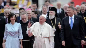 MEDIAFAX 35. 2019 – Papa Francisc vine în România. Liviu Dragnea este condamnat definitiv la închisoare. Simona Halep câștigă Wimbledonul