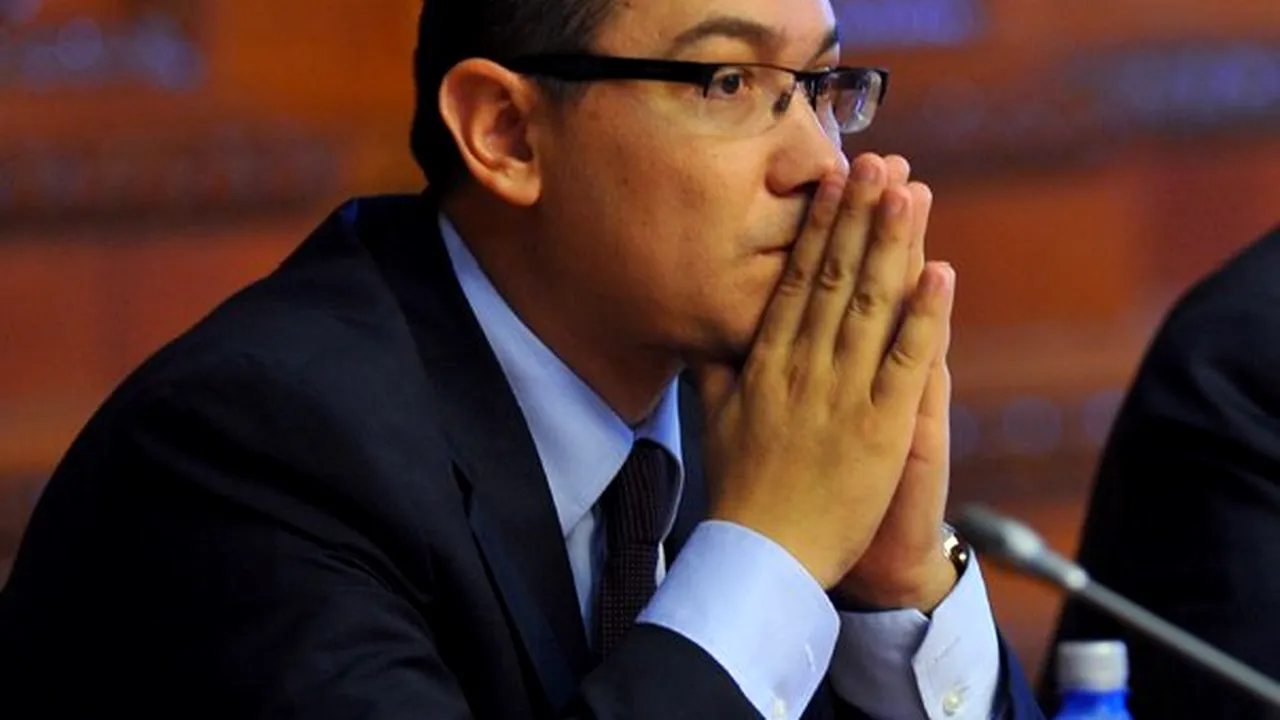 COMENTARIU: Ofilirea lui Ponta în războiul rozelor din PSD