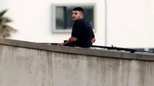 Tată și fiu, suspectați de legături cu ISIS, implicați în masacrul de pe plaja Bondi din Australia