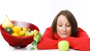 Cinci vitamine esenţiale în lupta contra îmbătrânirii şi alimentele în care se găsesc