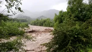 COD ROŞU de inundaţii până duminică, pe râul Prut / Avertizare hidrologică