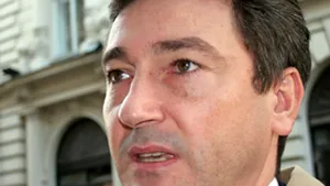 Inimăroiu, prezent în sediul PDL înaintea şedinţei extraordinare a BPN