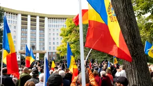 Cum sunt recrutați tineri din Republica Moldova pentru operațiuni de destabilizare în Europa: promisiuni de 500 de dolari și tabere de antrenament în Bosnia și Serbia, într-o rețea legată de Rusia