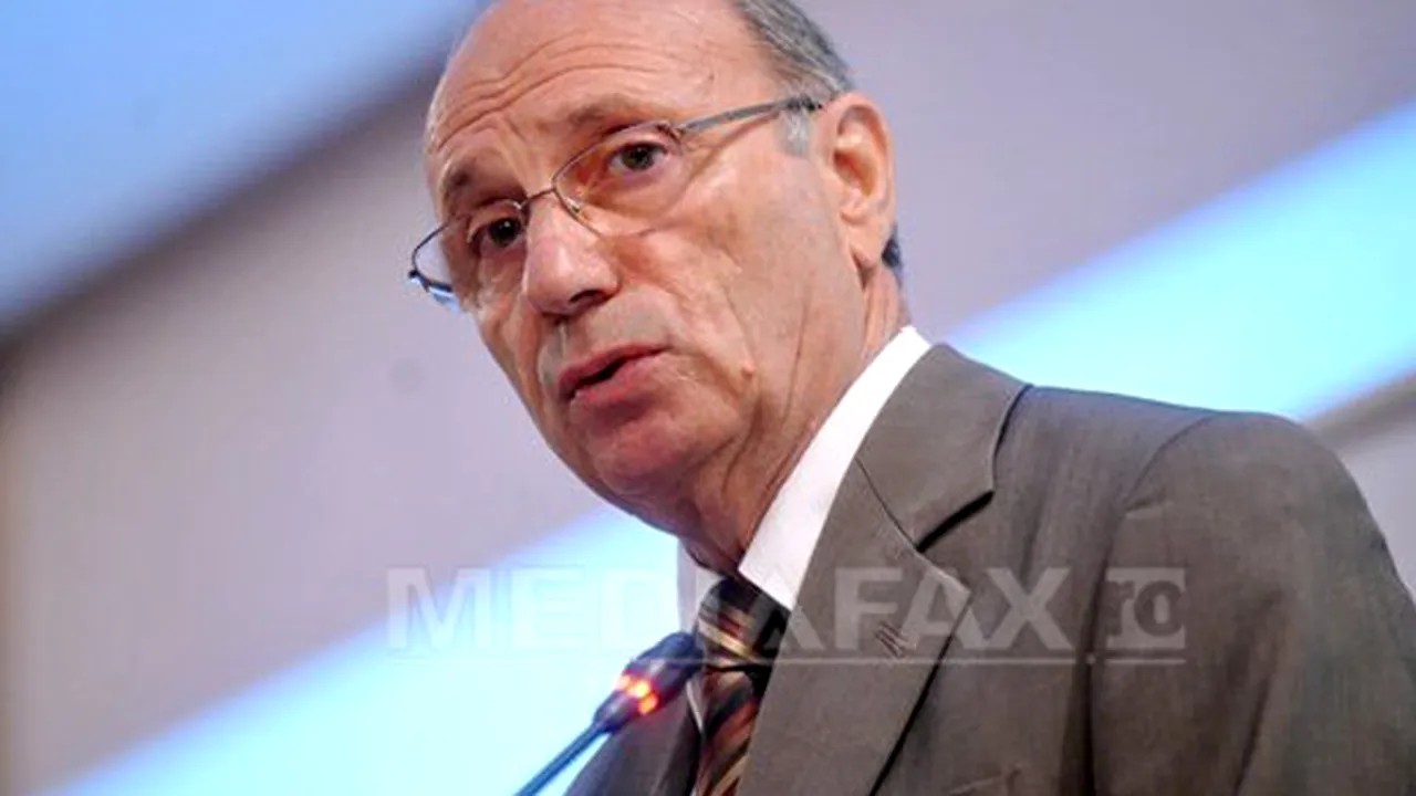 Şeful CSA, Constantin Buzoianu, revocat de Parlament. Tudor Baltă preia interimar conducerea instituţiei