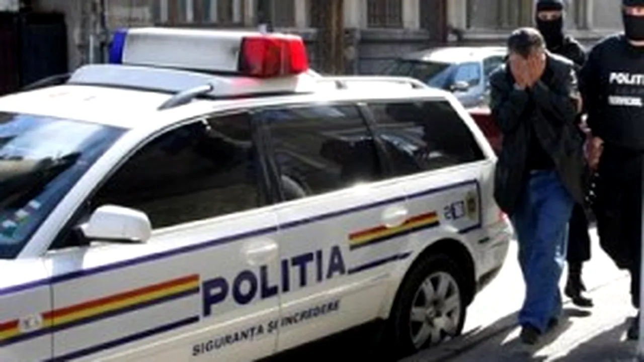 Fratele lui Fane Spoitoru şi alţi patru traficanţi de droguri, deferiţi justiţiei